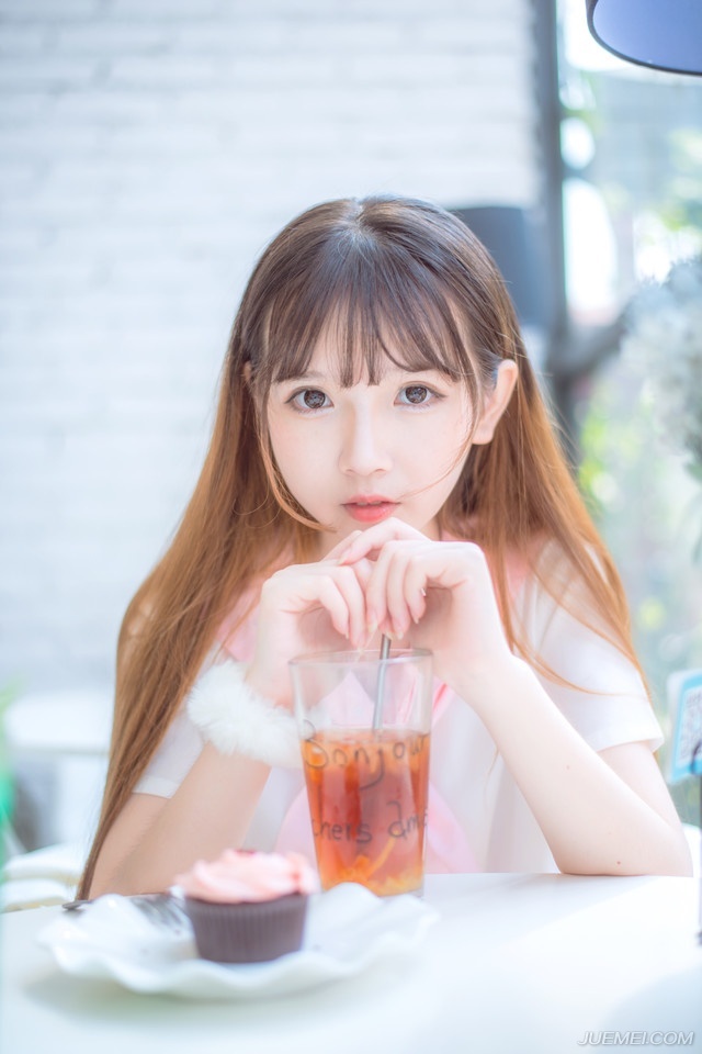 “这……”魏延不说话了，良久才闷声道：“那又能如何？”